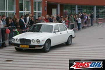 Motor oil designed for your 1980 Jaguar XJ6
