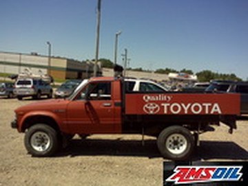 Motor oil designed for your 1983 Toyota PICKUP