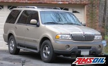 Motor oil designed for your 2002 Lincoln NAVIGATOR