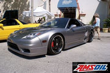 Motor oil designed for your 2004 Acura NSX