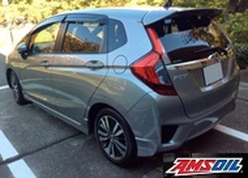 Motor oil designed for your 2014 Honda FIT