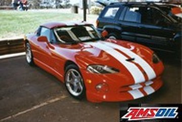 Motor oil designed for your 2015 Dodge VIPER