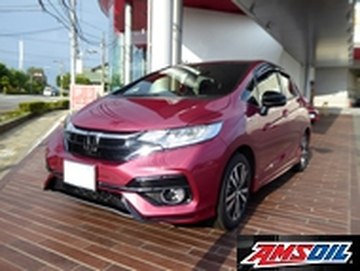 Motor oil designed for your 2017 Honda FIT