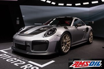 Motor oil designed for your 2017 Porsche 911